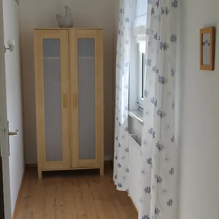 Daire Apartmenthaus Joern Wieda
